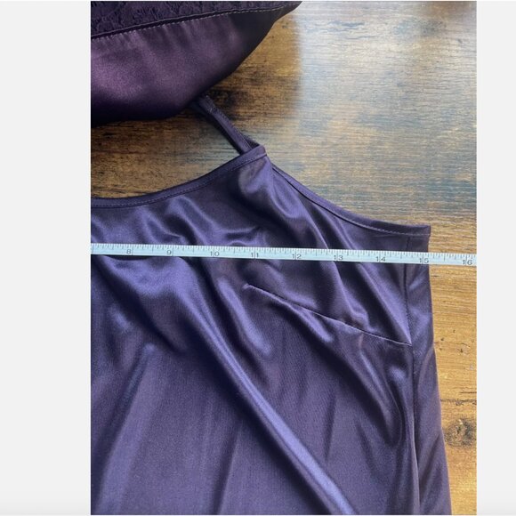 Laundry by Shelli Segal Purple Lace Sheath Overlay Dress with Slip - Size 6 - Picture 6 of 12